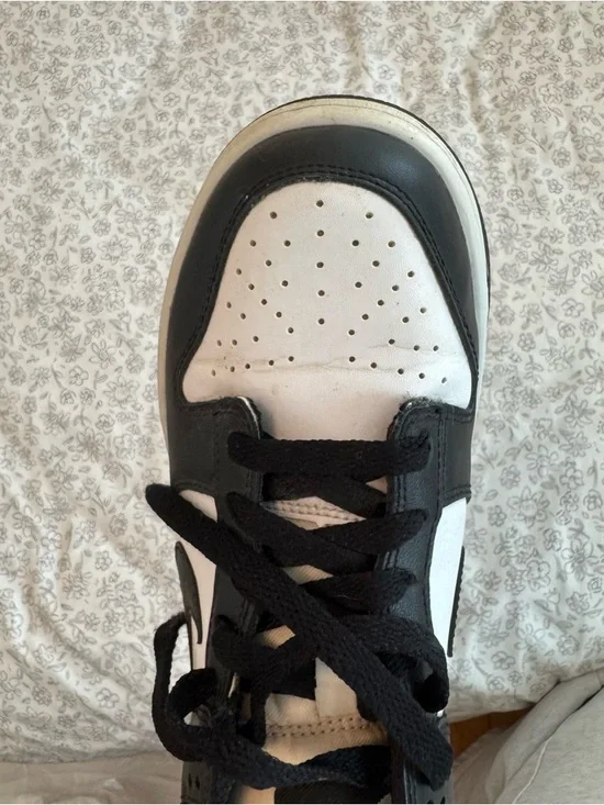 Nike Women’s Panda Low-Top Dunks - Picture 4 of 12